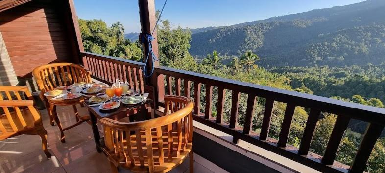 Maliana Homestay Munduk Exterior foto